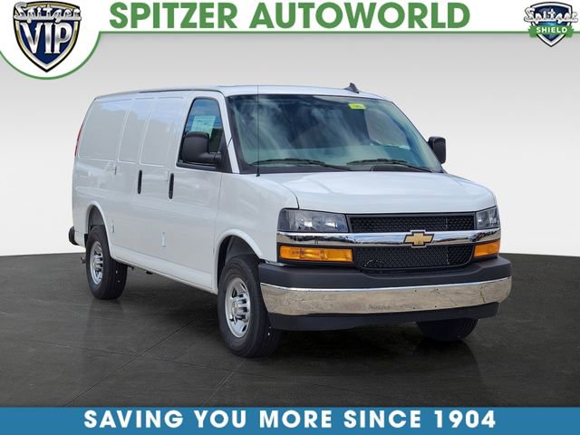 2025 Chevrolet Express Cargo Work Van's photo