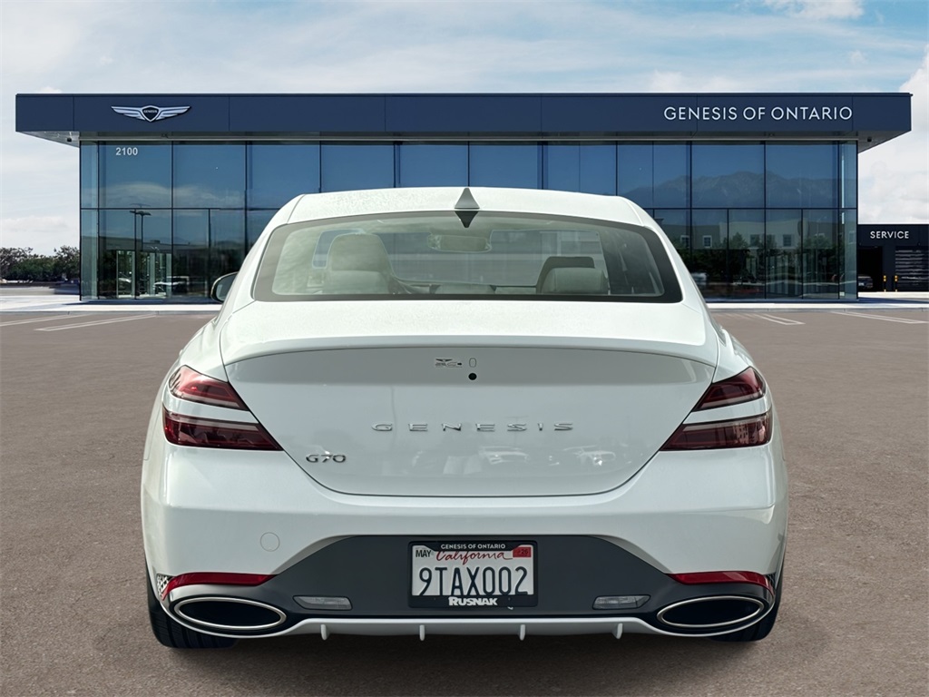 2025 Genesis G70 2.5T photo 3