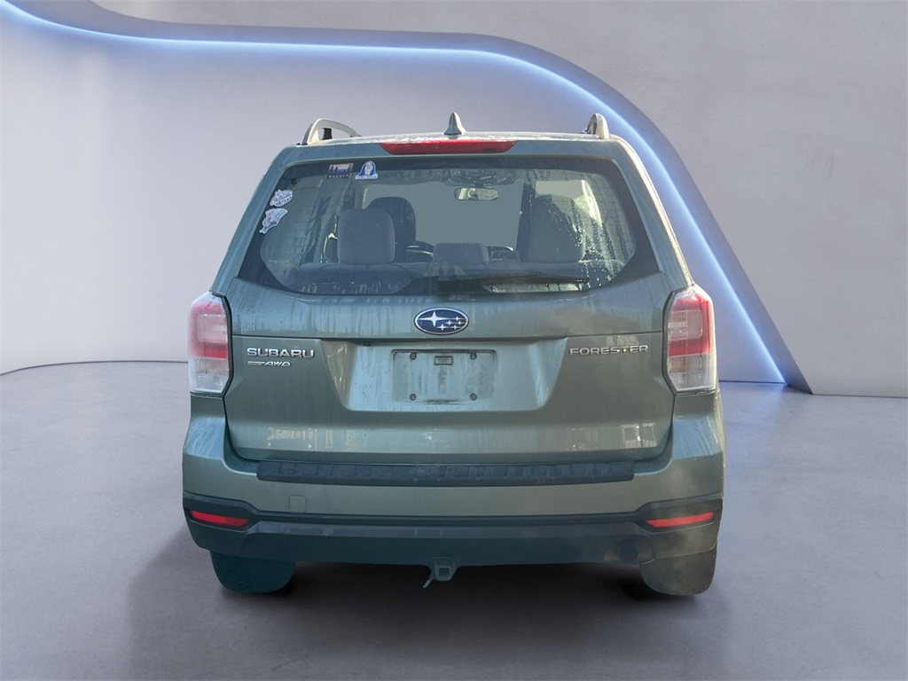 2018 Subaru Forester 2.5i photo 4