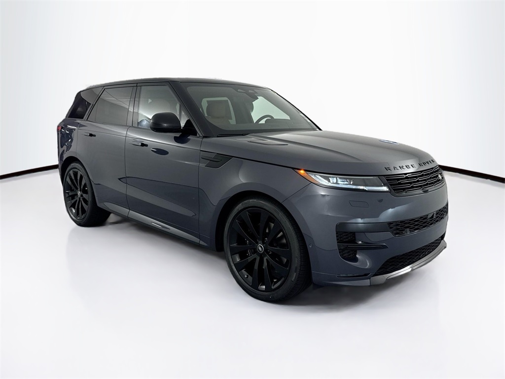 2025 Land Rover Range Rover Sport SE photo 3