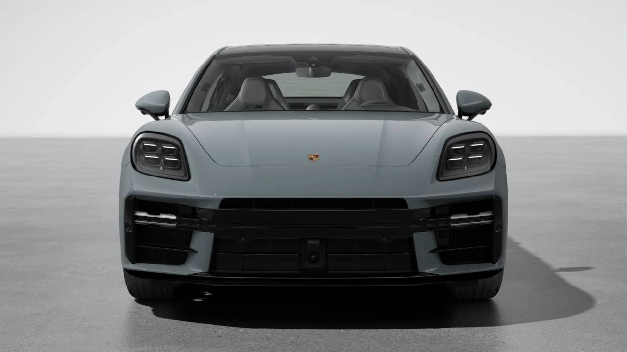 2026 Porsche Panamera GTS photo 8