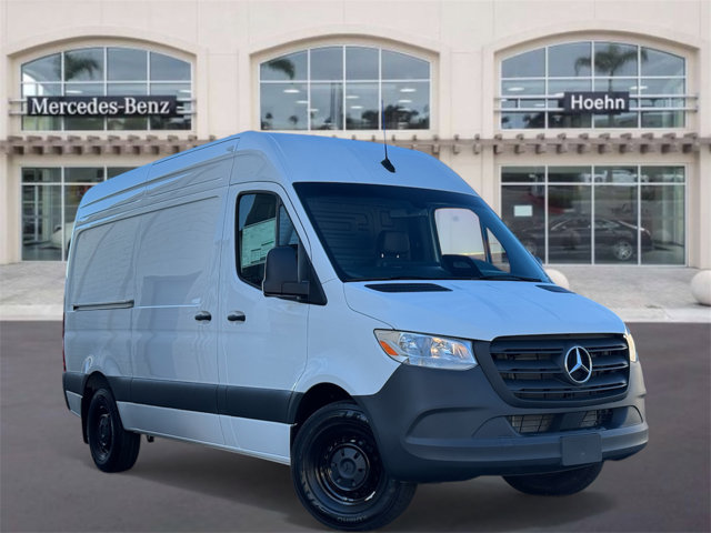 2025 Mercedes-Benz Sprinter Cargo Van Base's photo