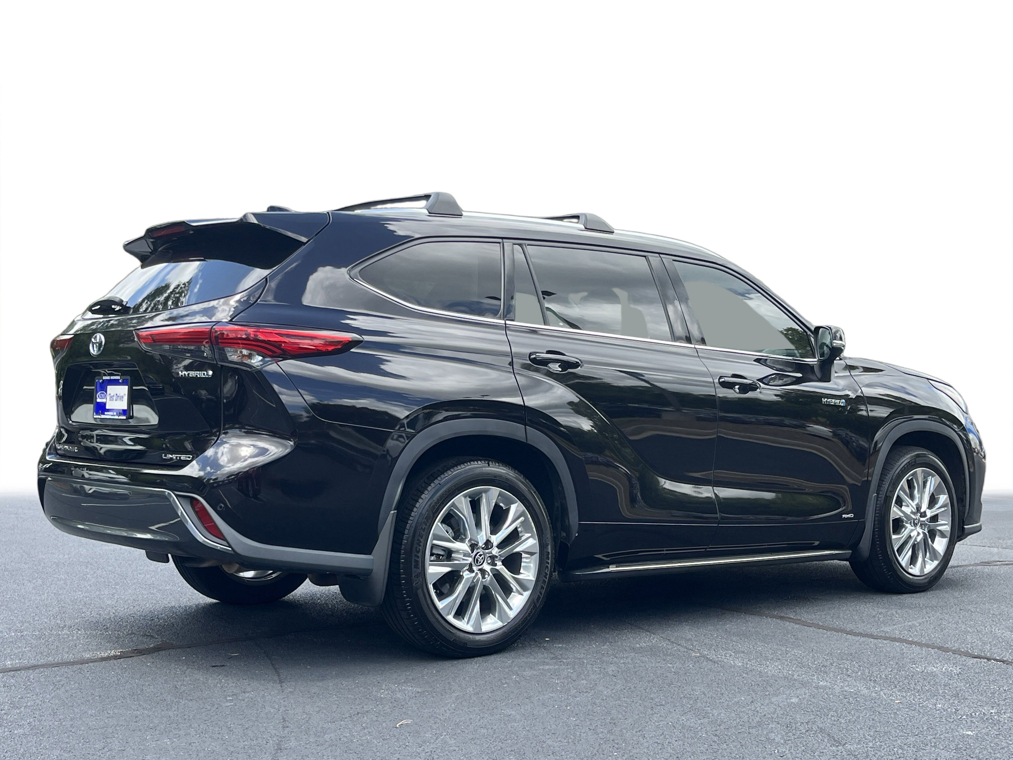 2020 Toyota Highlander Hybrid Limited photo 10