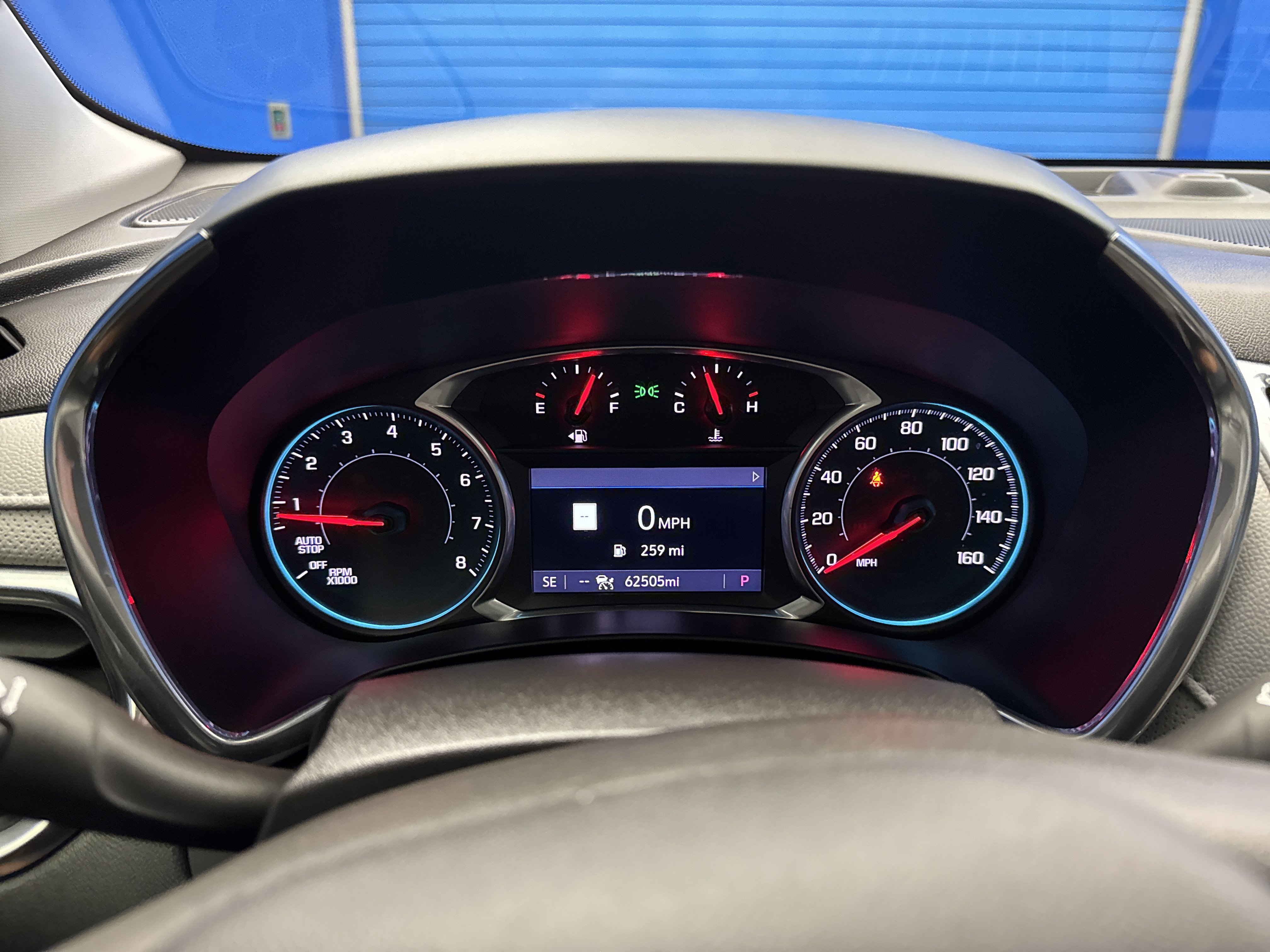 2020 Chevrolet Equinox Premier photo 2