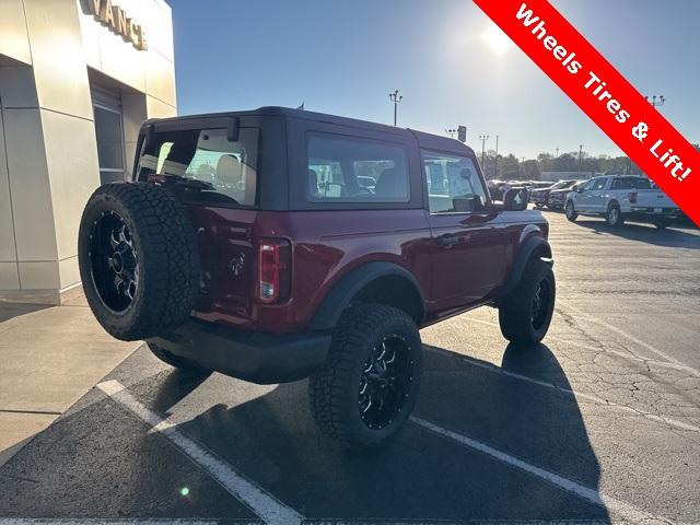 2025 Ford Bronco Base photo 5