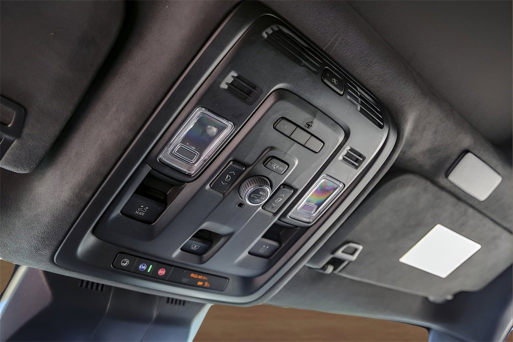 2023 Cadillac Escalade Premium Luxury Platinum photo 21