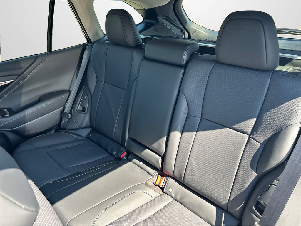 2025 Subaru Outback Limited photo 13