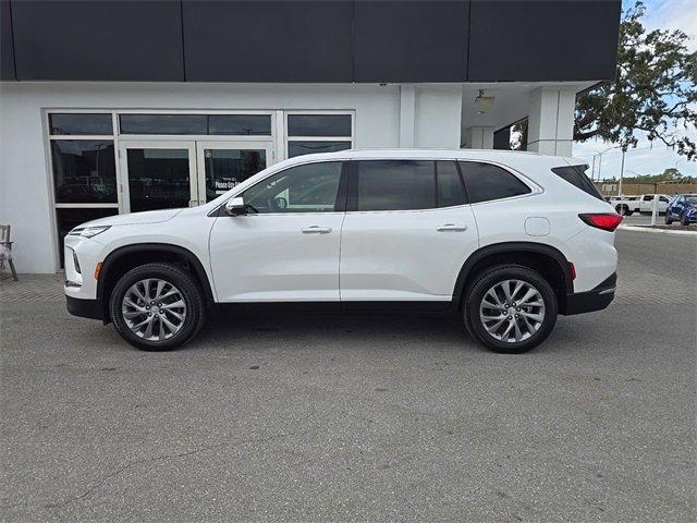 2025 Buick Enclave Preferred photo 2
