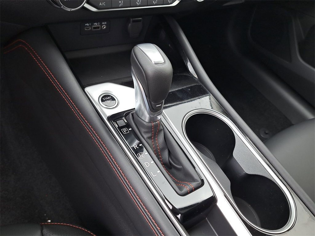 2025 Nissan Altima 2.5 SR photo 30