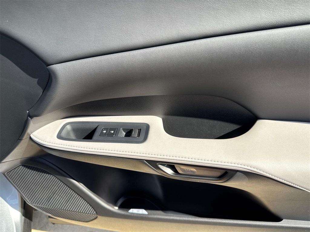 2023 Lexus RX 350 photo 13