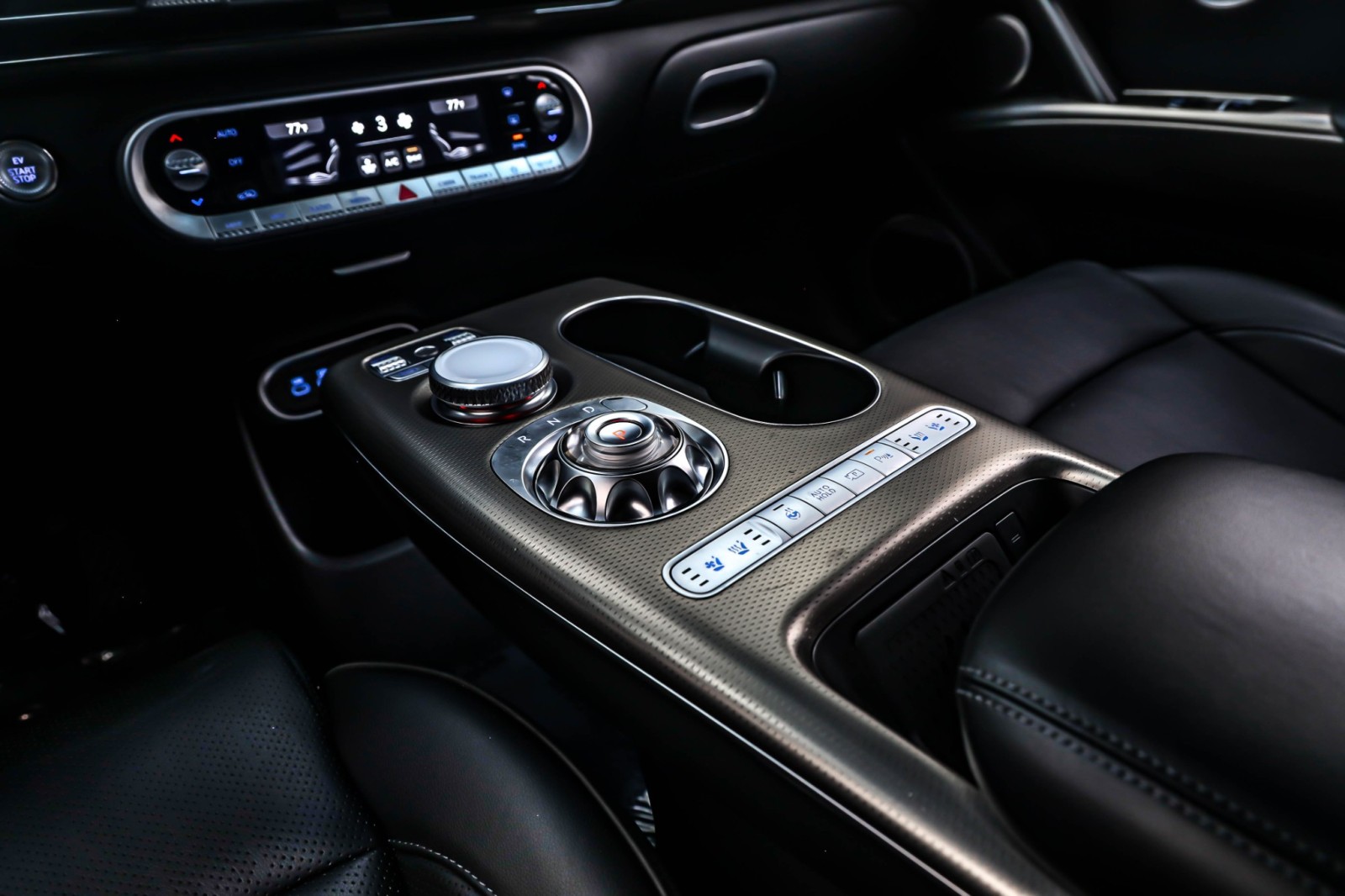 2023 Genesis GV60 Advanced photo 4