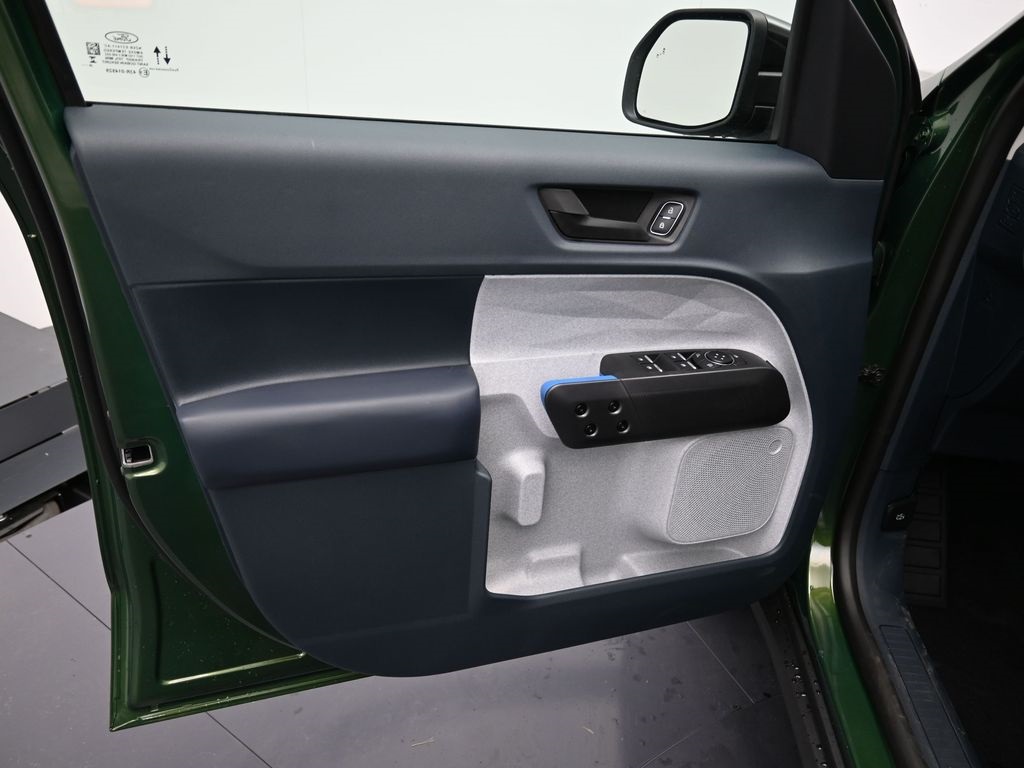 2025 Ford Maverick XLT photo 8