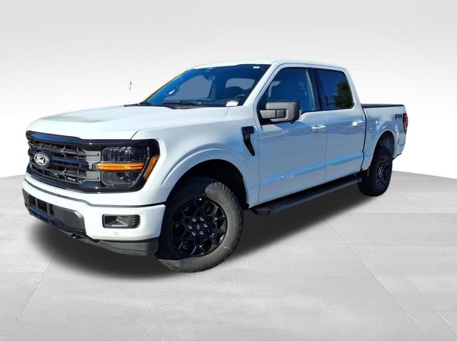 2025 Ford F-150 XLT photo 2