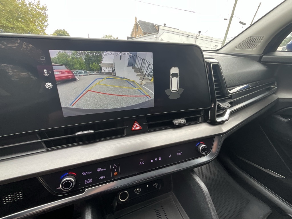 2023 Kia Sportage EX photo 19