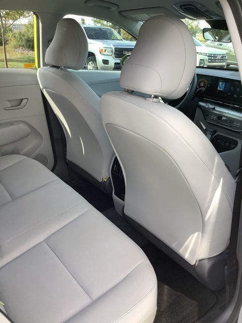 2024 Hyundai Kona SEL photo 22