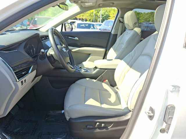 2023 Cadillac XT4 Premium Luxury photo 12
