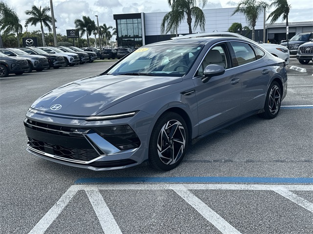 2024 Hyundai Sonata SEL Convenience photo 2