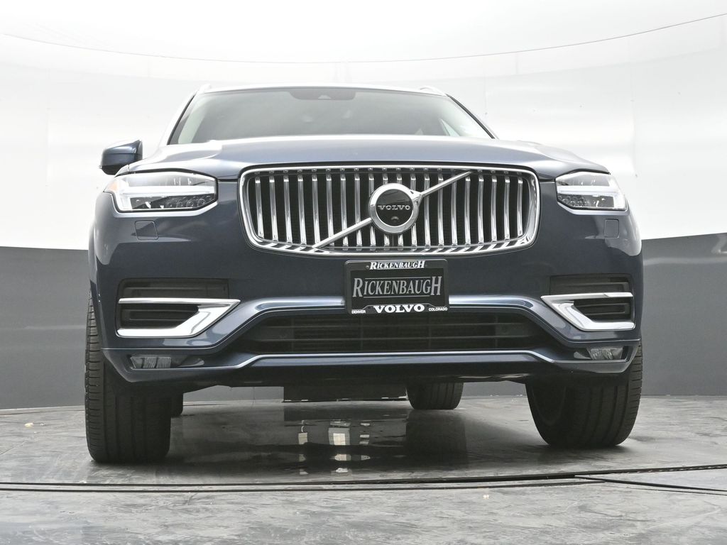 2022 Volvo XC90 T6 Inscription photo 18