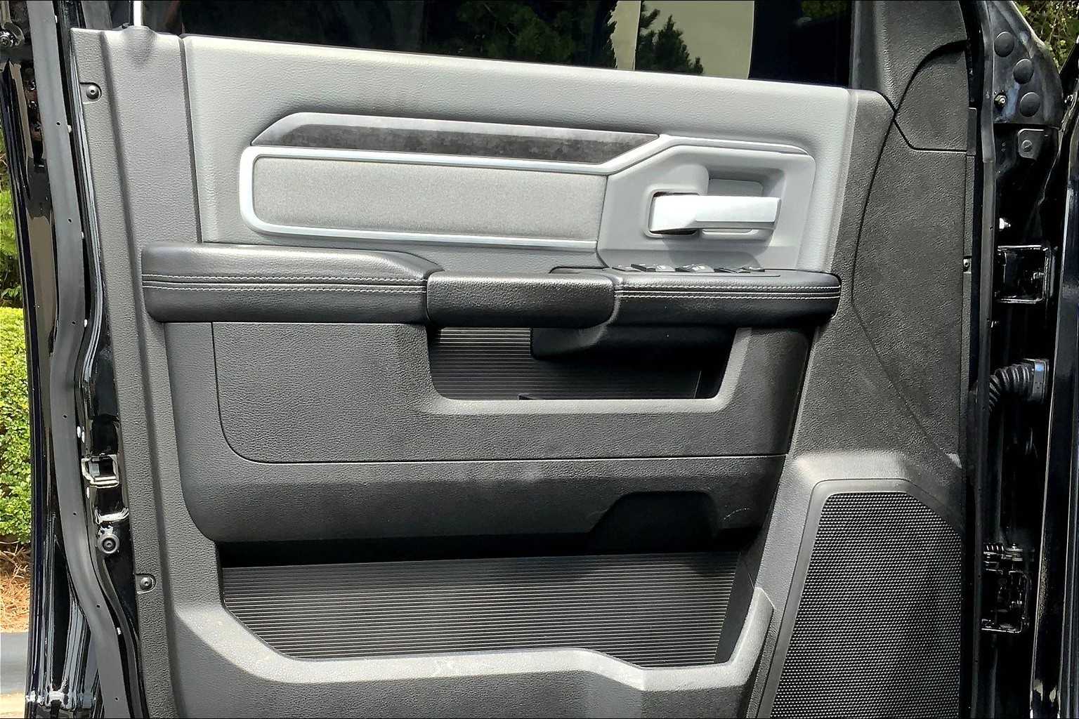2022 Ram 2500 Big Horn photo 20