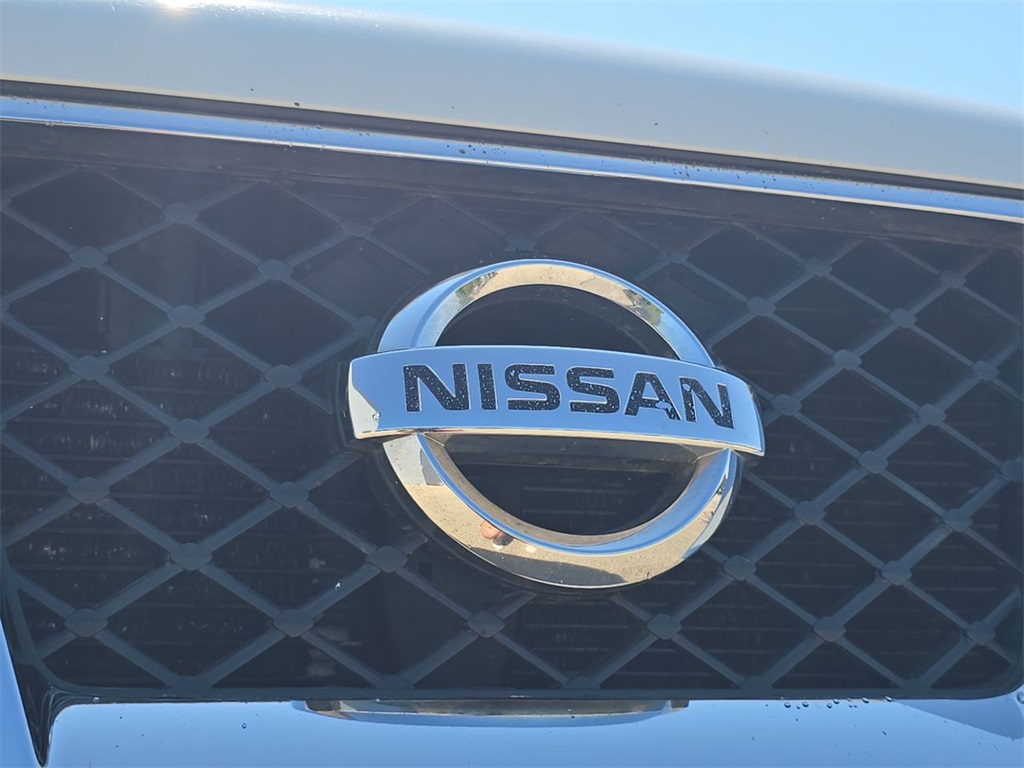 2014 Nissan Frontier S photo 30