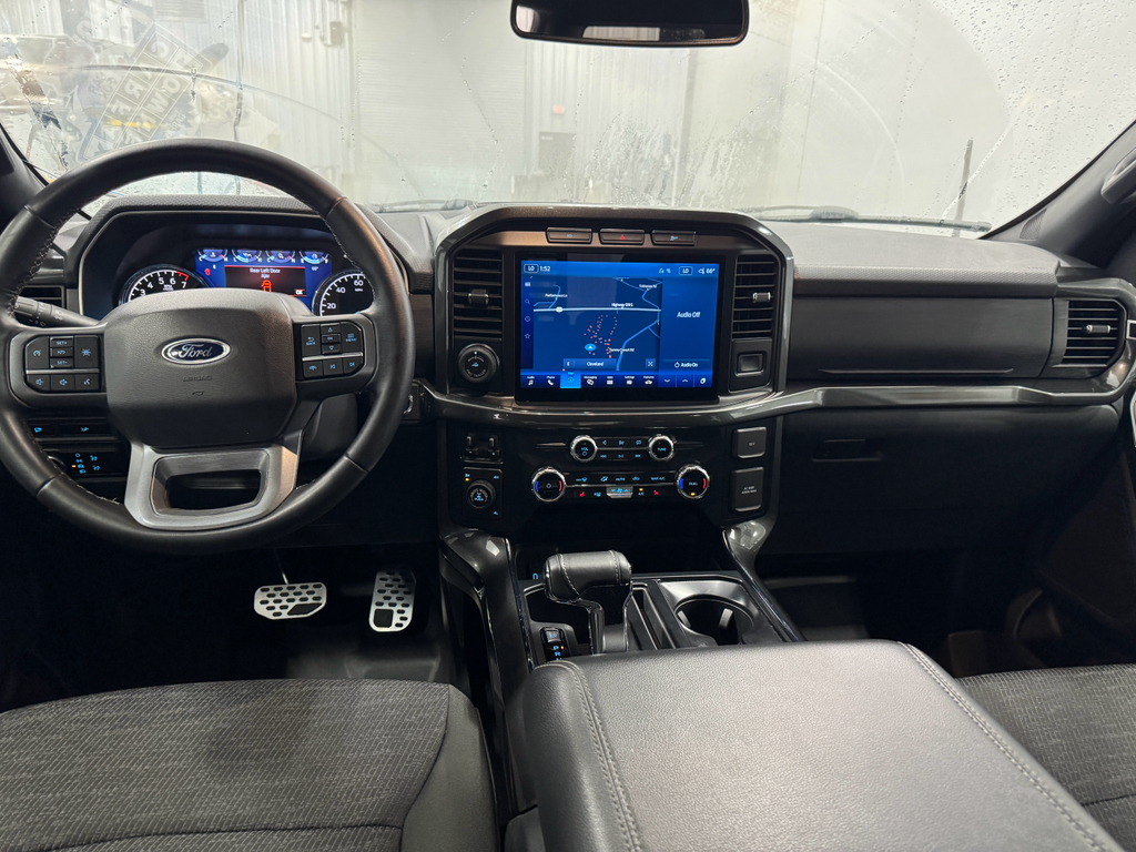 2023 Ford F-150 XLT photo 7