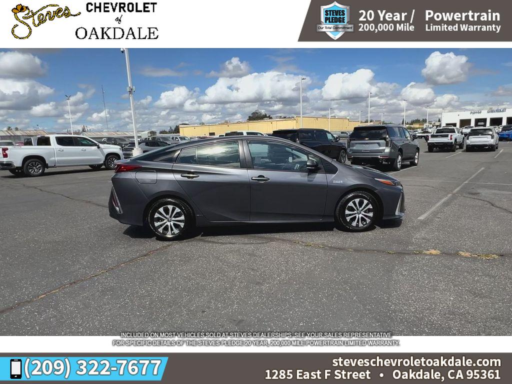2022 Toyota Prius Prime XLE photo 13