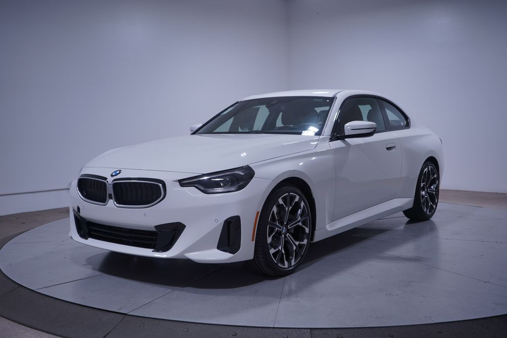 2025 BMW 2 Series 230i's photo