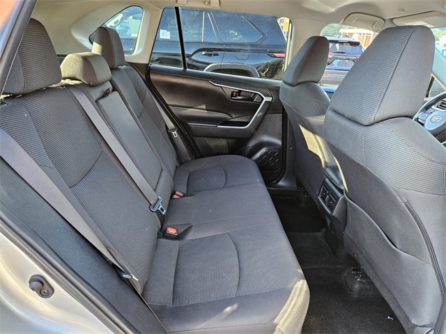 2024 Toyota RAV4 LE photo 14