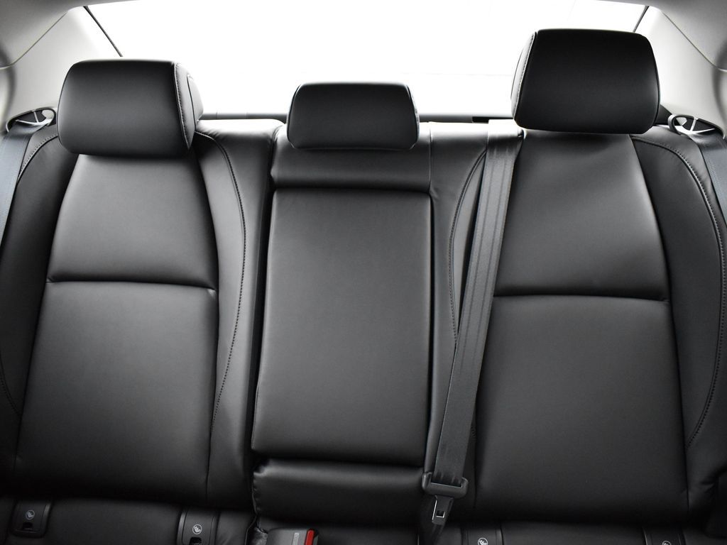 2025 Mazda Mazda3 2.5 Select Sport photo 20
