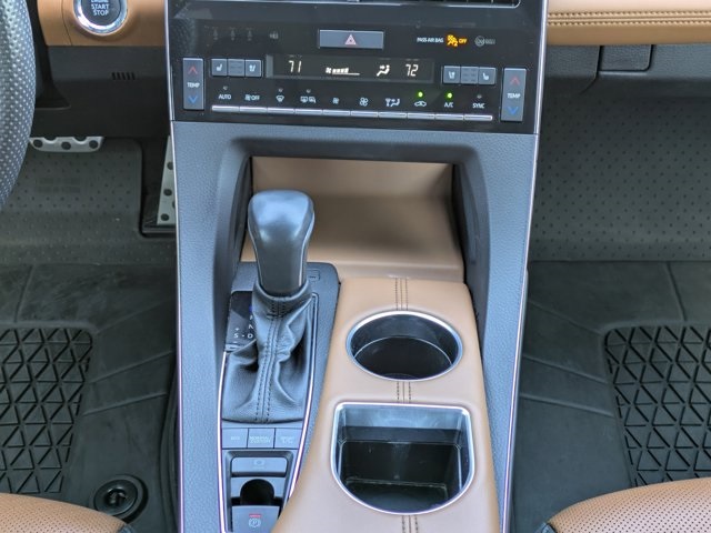 2022 Toyota Avalon Touring photo 18