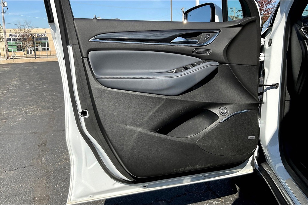 2023 BUICK ENCLAVE - Image 20