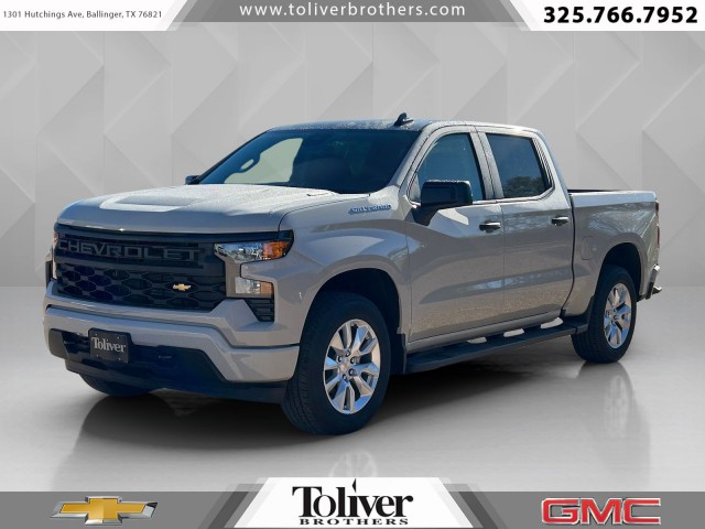 2026 Chevrolet Silverado Base's photo