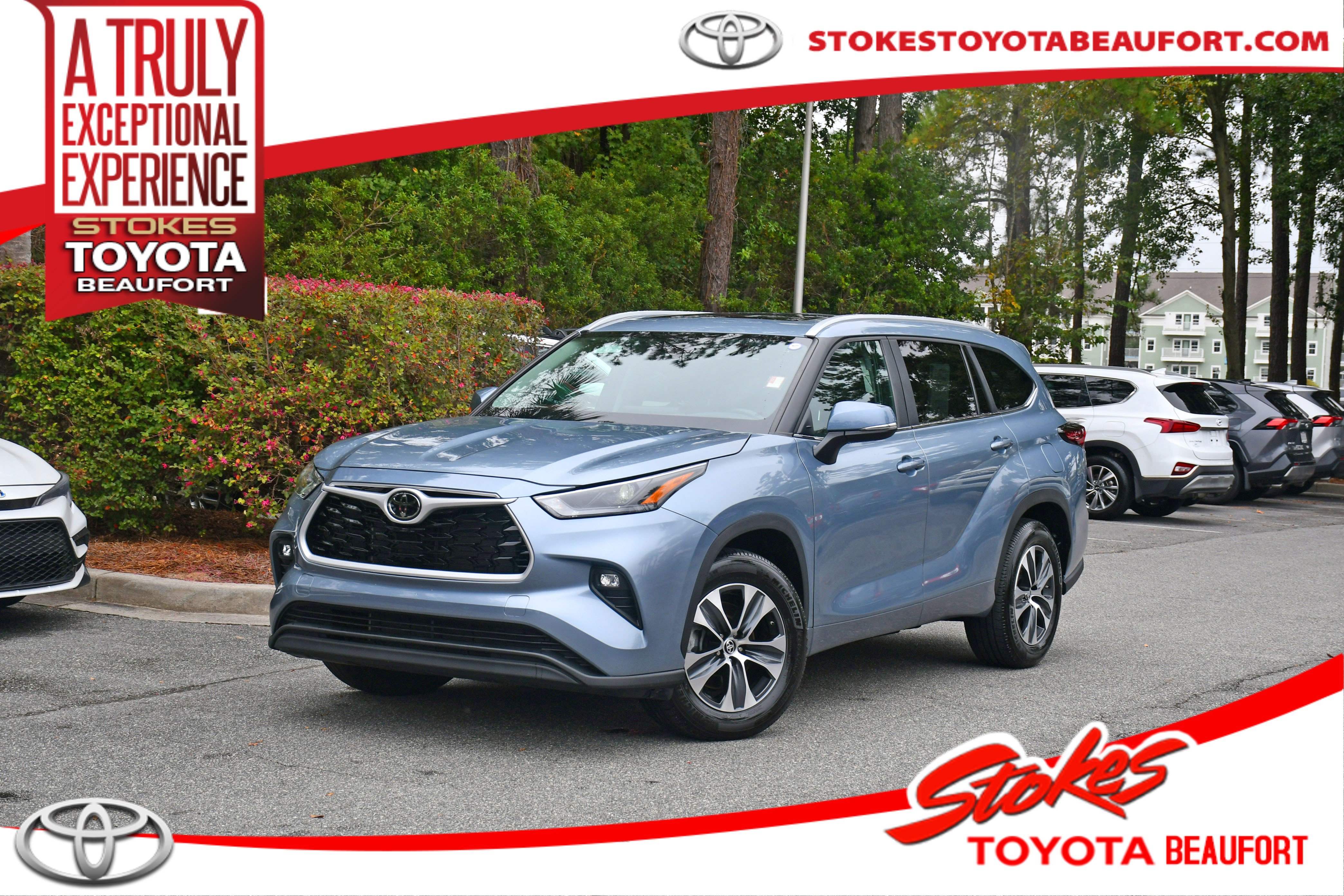 2024 Toyota Highlander XLE's photo