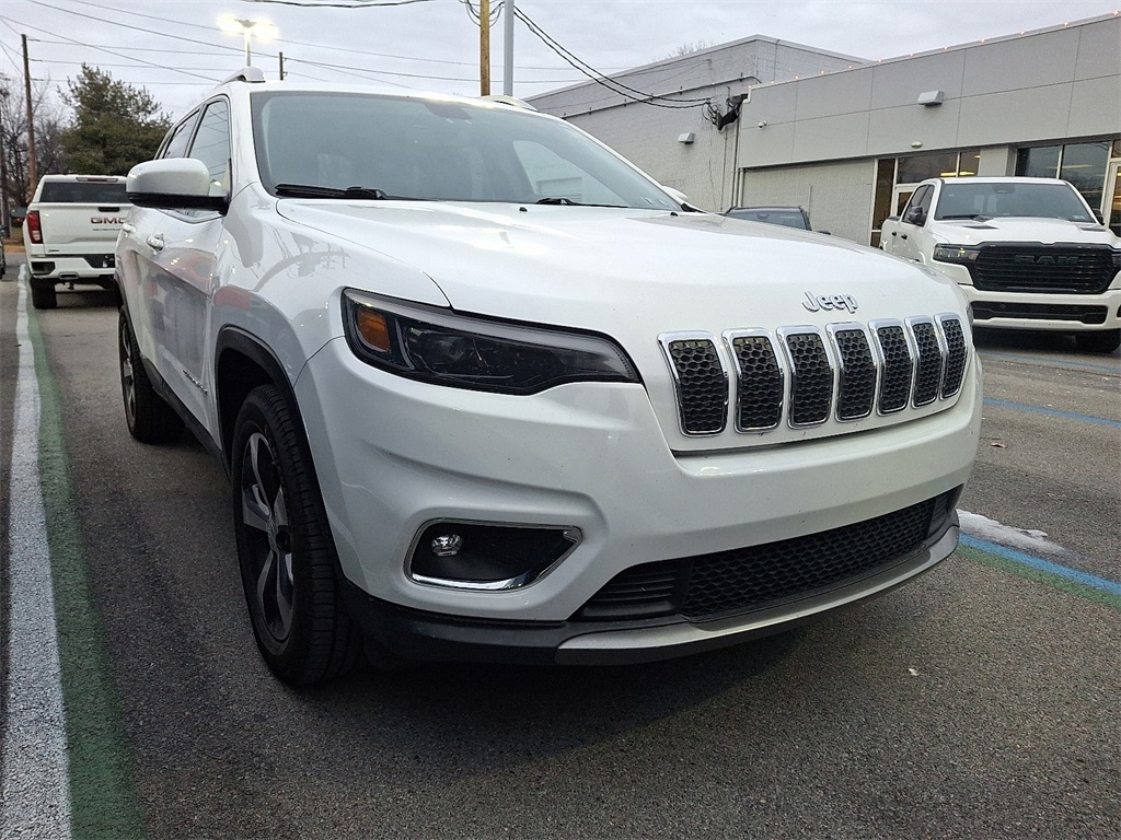 2019 Jeep Cherokee Limited's photo