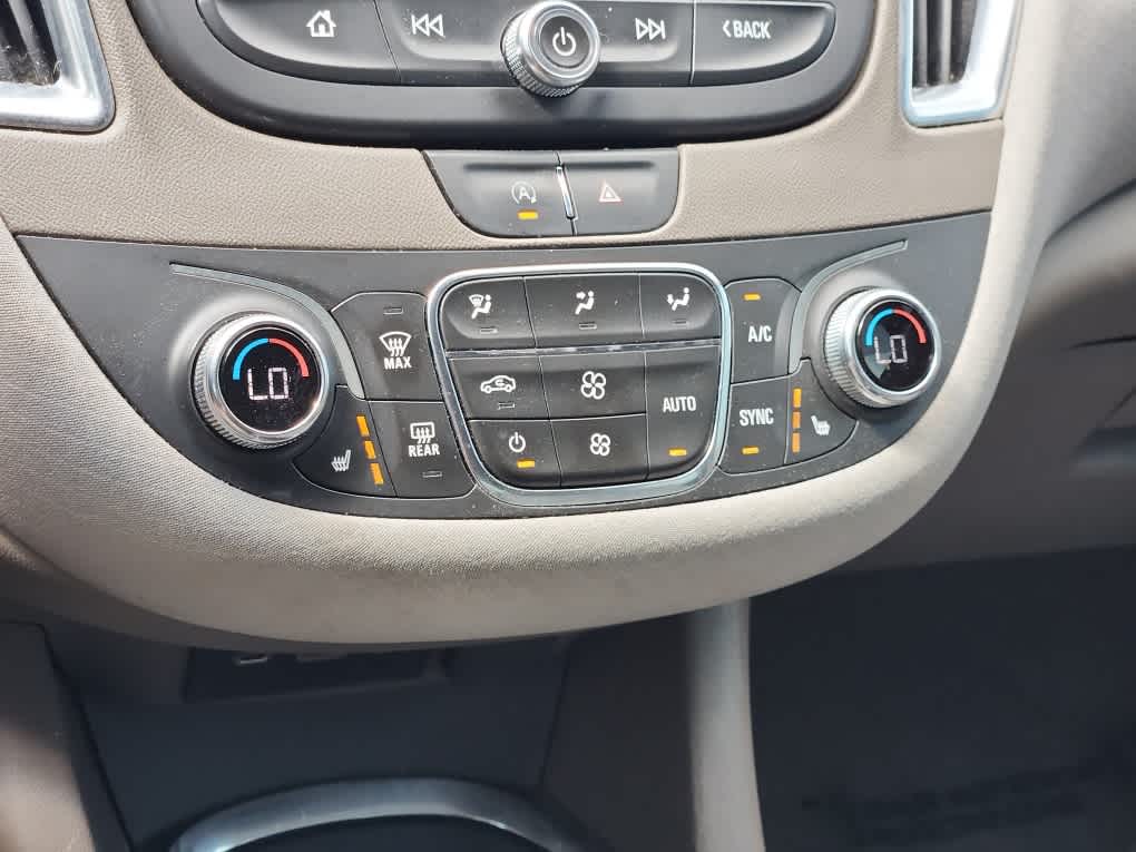 2021 Chevrolet Malibu 1LT photo 15