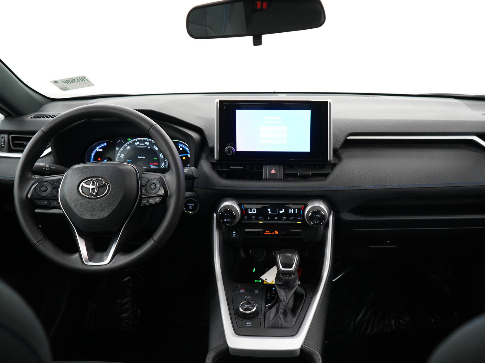2024 Toyota RAV4 Hybrid SE photo 9
