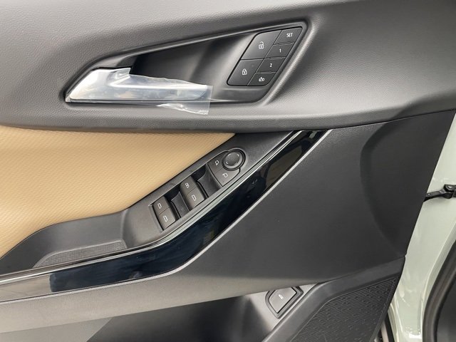 2026 Chevrolet Equinox ACTIV photo 4
