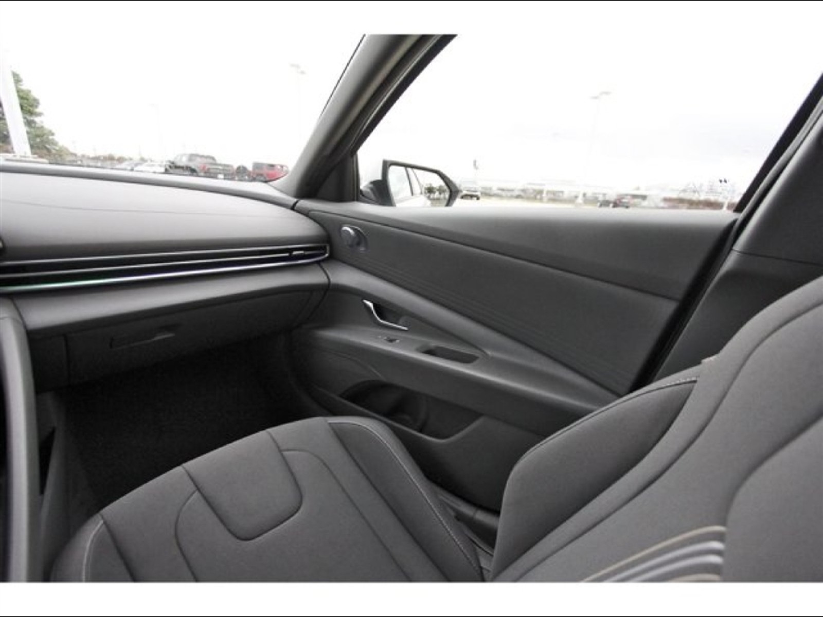 2024 Hyundai Elantra SEL White at Robbins Nissan