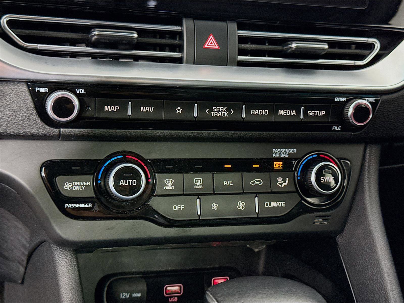 2022 Kia Niro Touring Special Edition photo 16