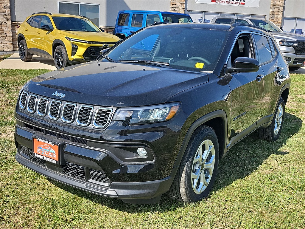 2025 Jeep Compass Latitude photo 15
