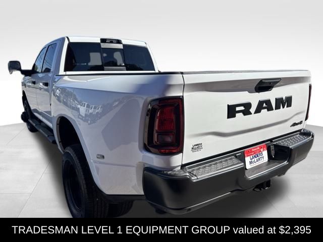 2026 Ram 3500 Tradesman photo 4