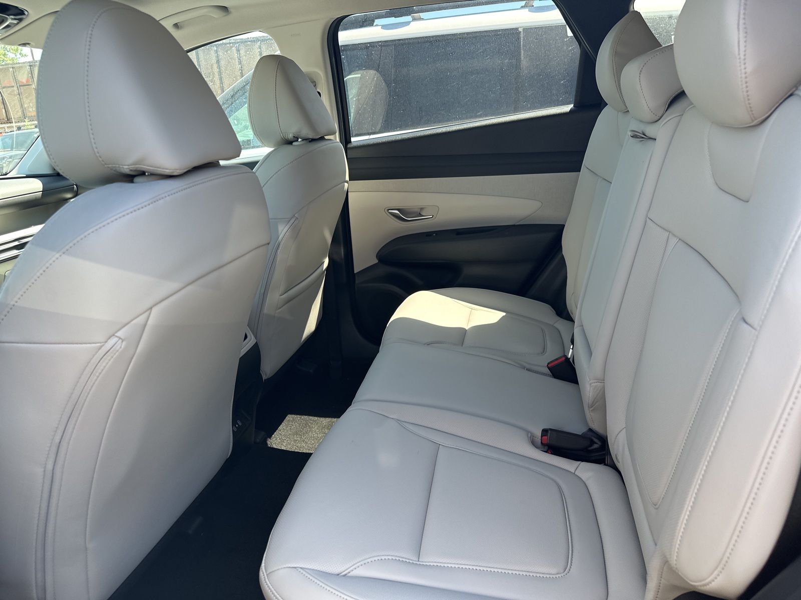 2025 Hyundai Tucson SEL Convenience photo 28