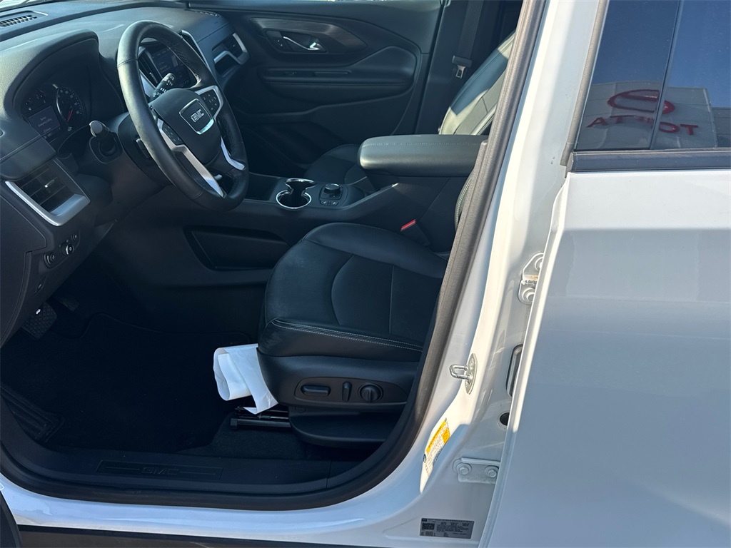 2023 Gmc Terrain SLT photo 8