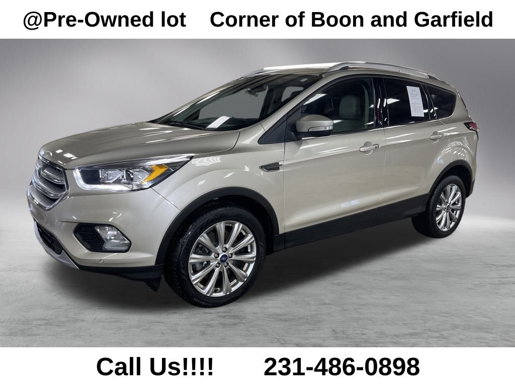 2018 Ford Escape Titanium's photo