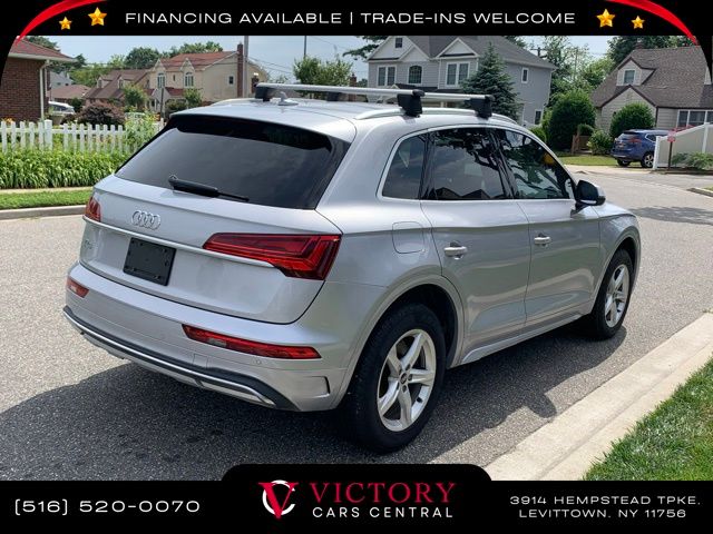 2021 Audi Q5 45 Premium photo 4