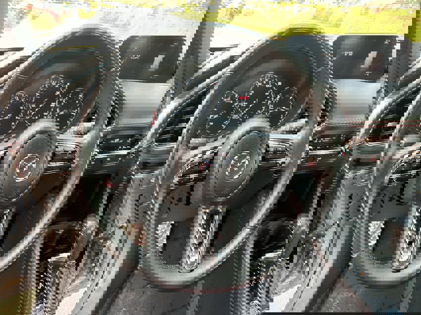 2024 Mazda Mazda3 Hatchback 2.5 s Carbon photo 14