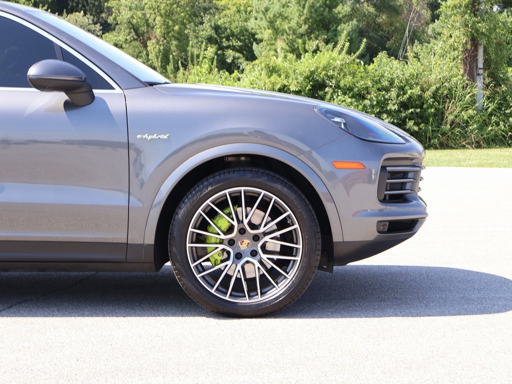 2023 Porsche Cayenne E-Hybrid photo 10