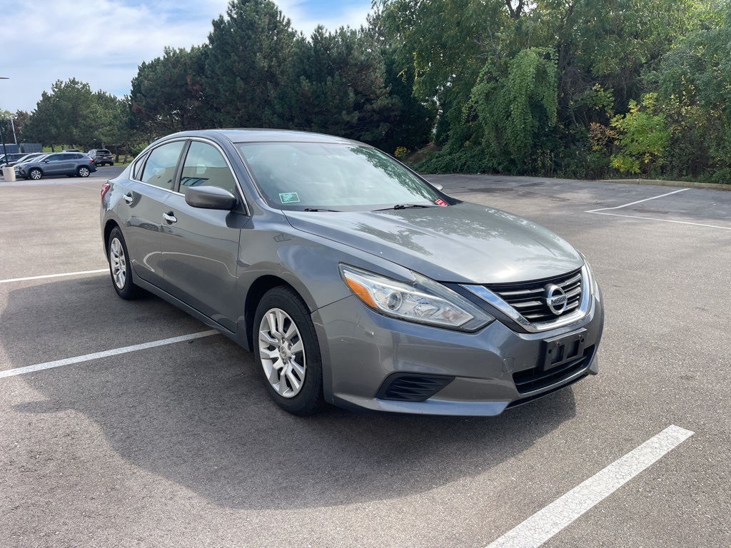 2016 Nissan Altima 2.5 S photo 3