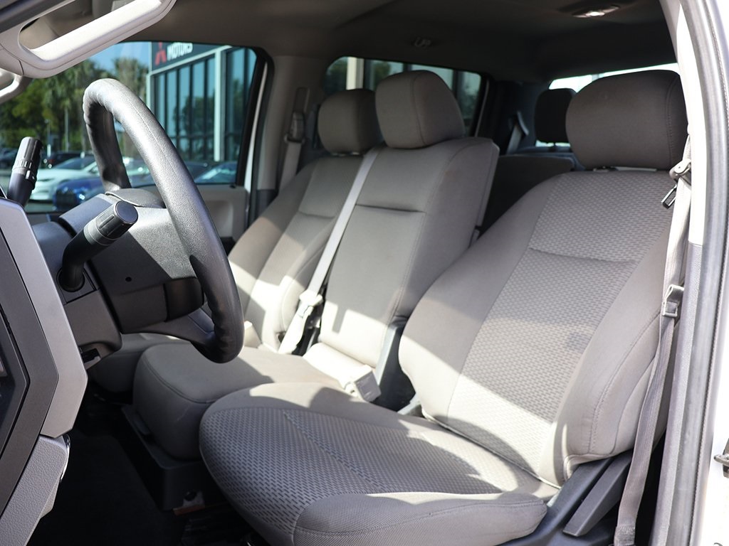 2020 Ford F-150 XLT photo 18