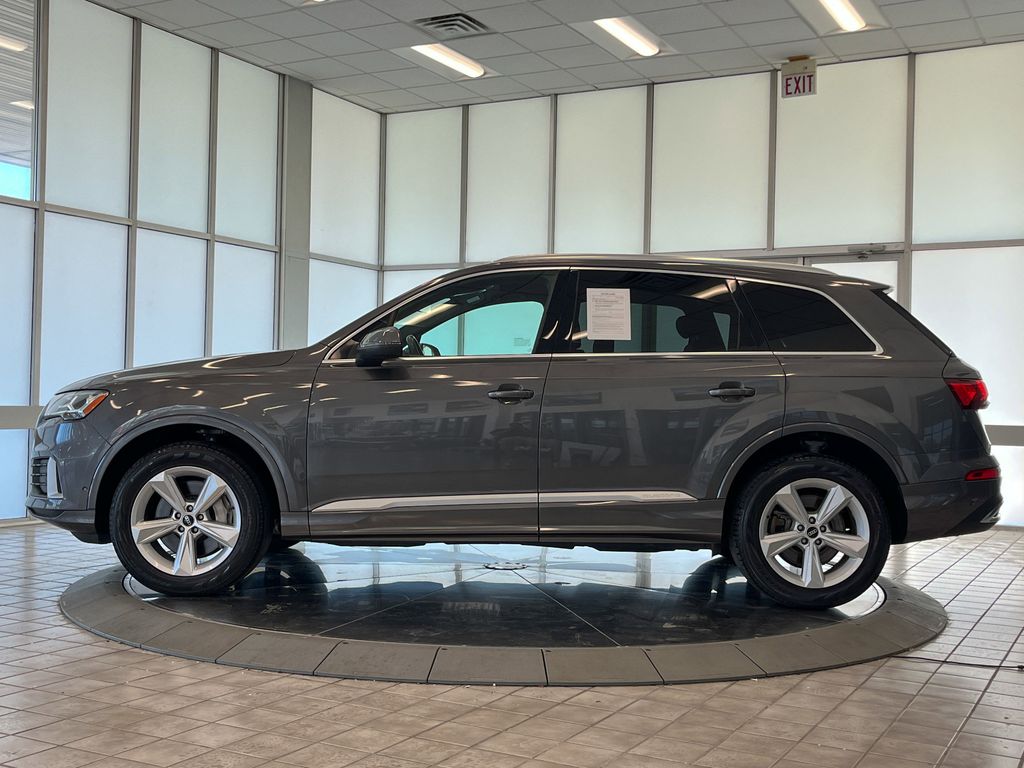 2021 Audi Q7 45 Premium Plus photo 4